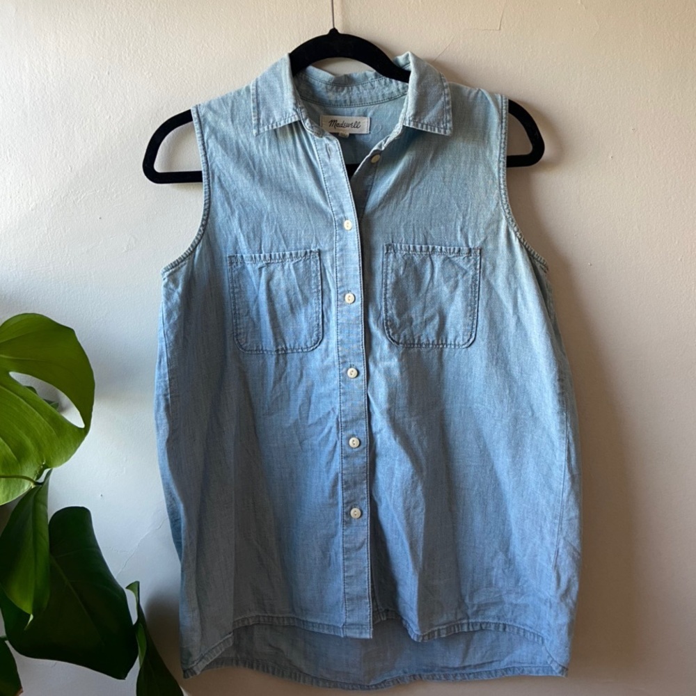 Madewell Sleeveless Chambray Denim Shirt